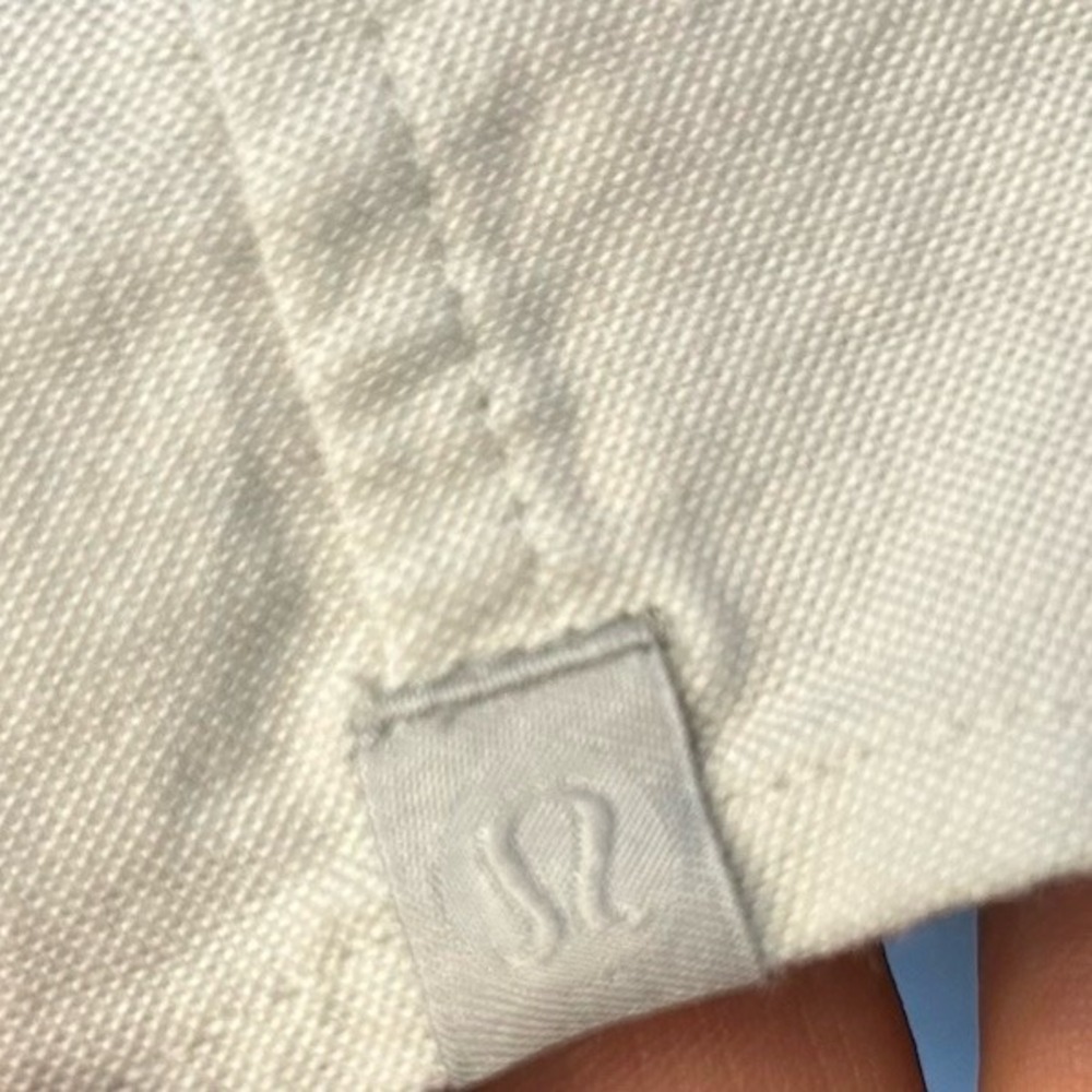 Lululemon Short Sleeve Shirt Mens XXL Light Gray Summer Fridays Stretch Button - Picture 5 of 5